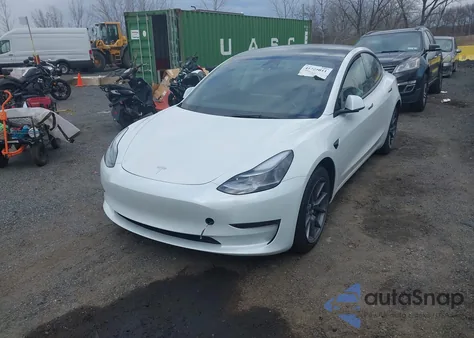 2023 Tesla Model 3 Rear-Wheel Drive из США, поврежденный, VIN 5YJ3E1EA8PF610682